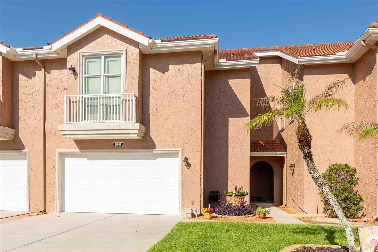 6741 VISTA DEL LAGO AVE, LAND O LAKES, FL, 34637