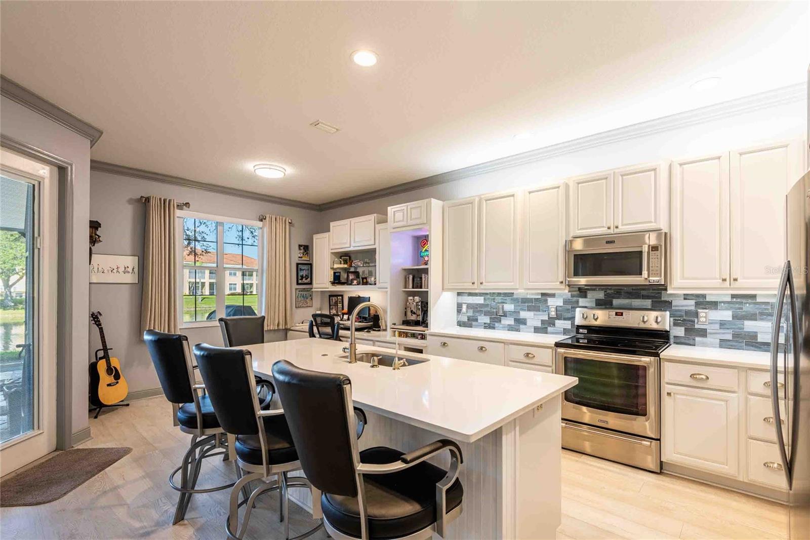 6741 VISTA DEL LAGO AVE, LAND O LAKES, FL, 34637