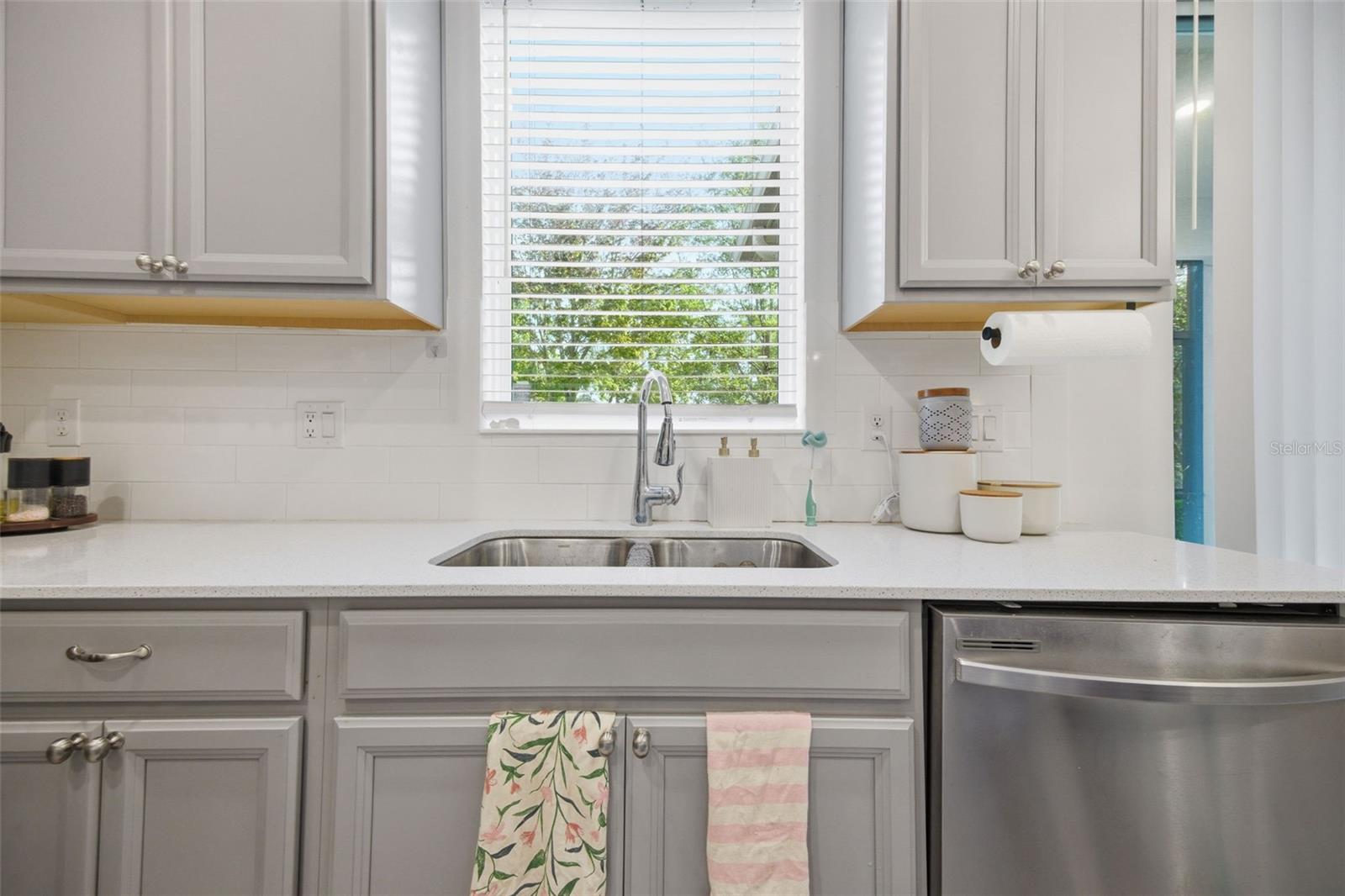 5734 SPOTTED HARRIER WAY, LITHIA, FL, 33547