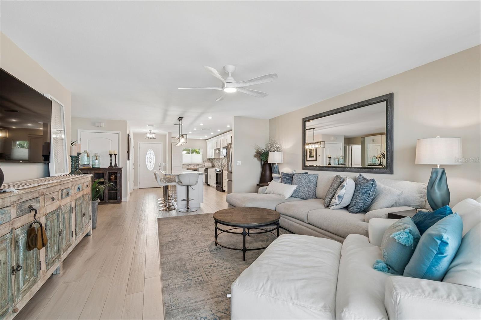 770 ISLAND WAY #N204, CLEARWATER, FL, 33767