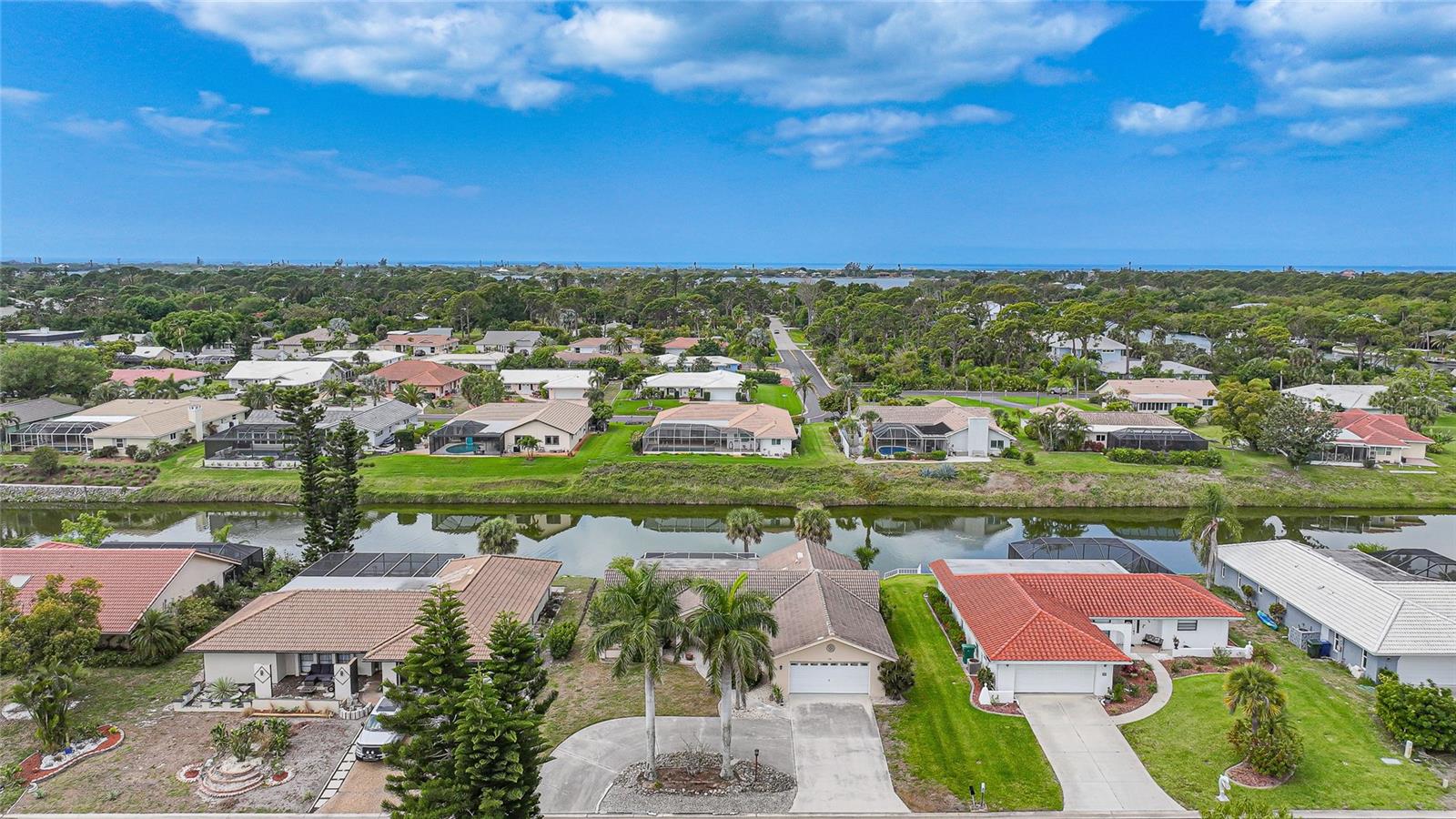 76 WINDSOR DR, ENGLEWOOD, FL, 34223