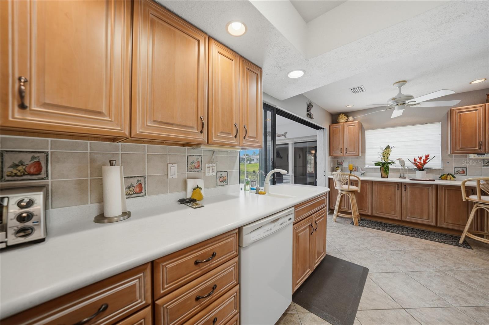 76 WINDSOR DR, ENGLEWOOD, FL, 34223