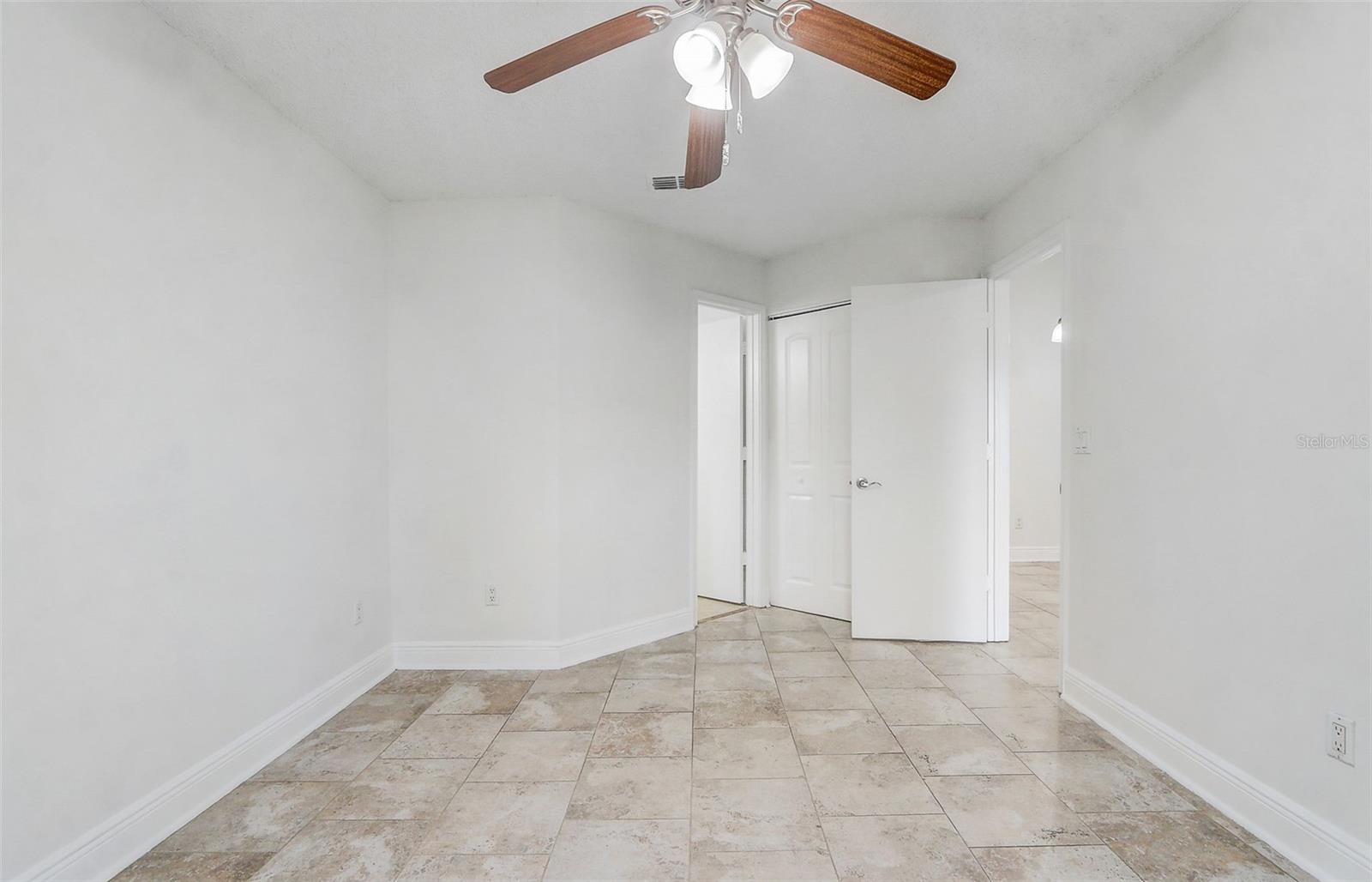 708 SECRET HARBOR UNIT 204 LN #204, LAKE MARY, FL, 32746