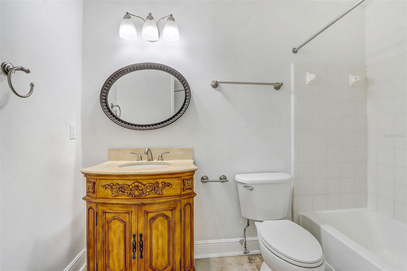 708 SECRET HARBOR UNIT 204 LN #204, LAKE MARY, FL, 32746