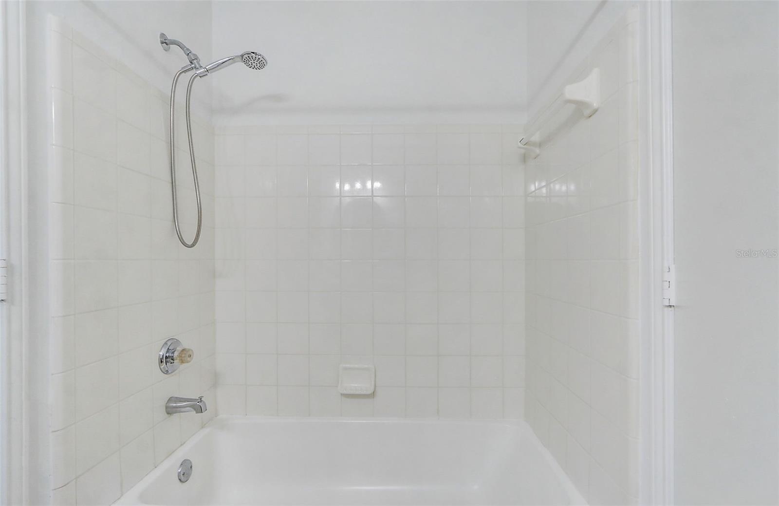 708 SECRET HARBOR UNIT 204 LN #204, LAKE MARY, FL, 32746