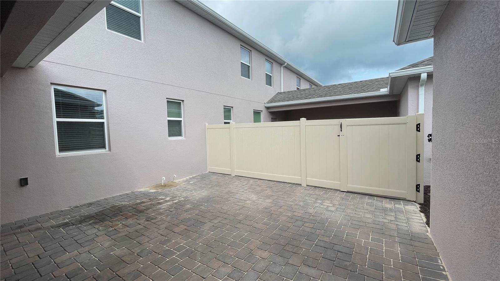 1663 CROSS PRAIRIE PKWY, KISSIMMEE, FL, 34744