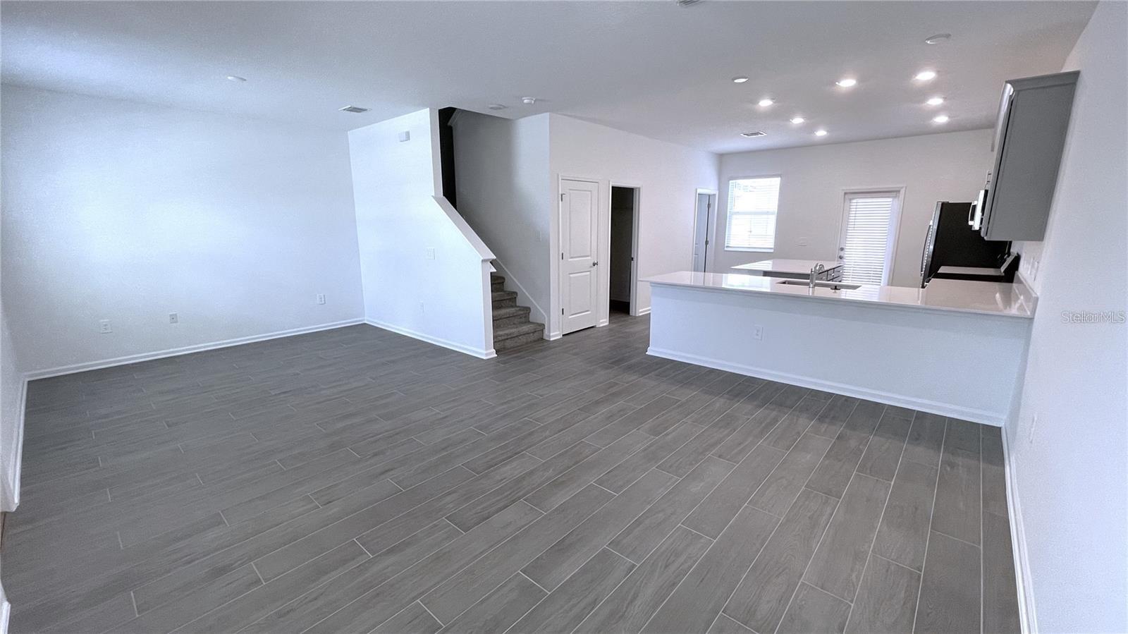 1663 CROSS PRAIRIE PKWY, KISSIMMEE, FL, 34744