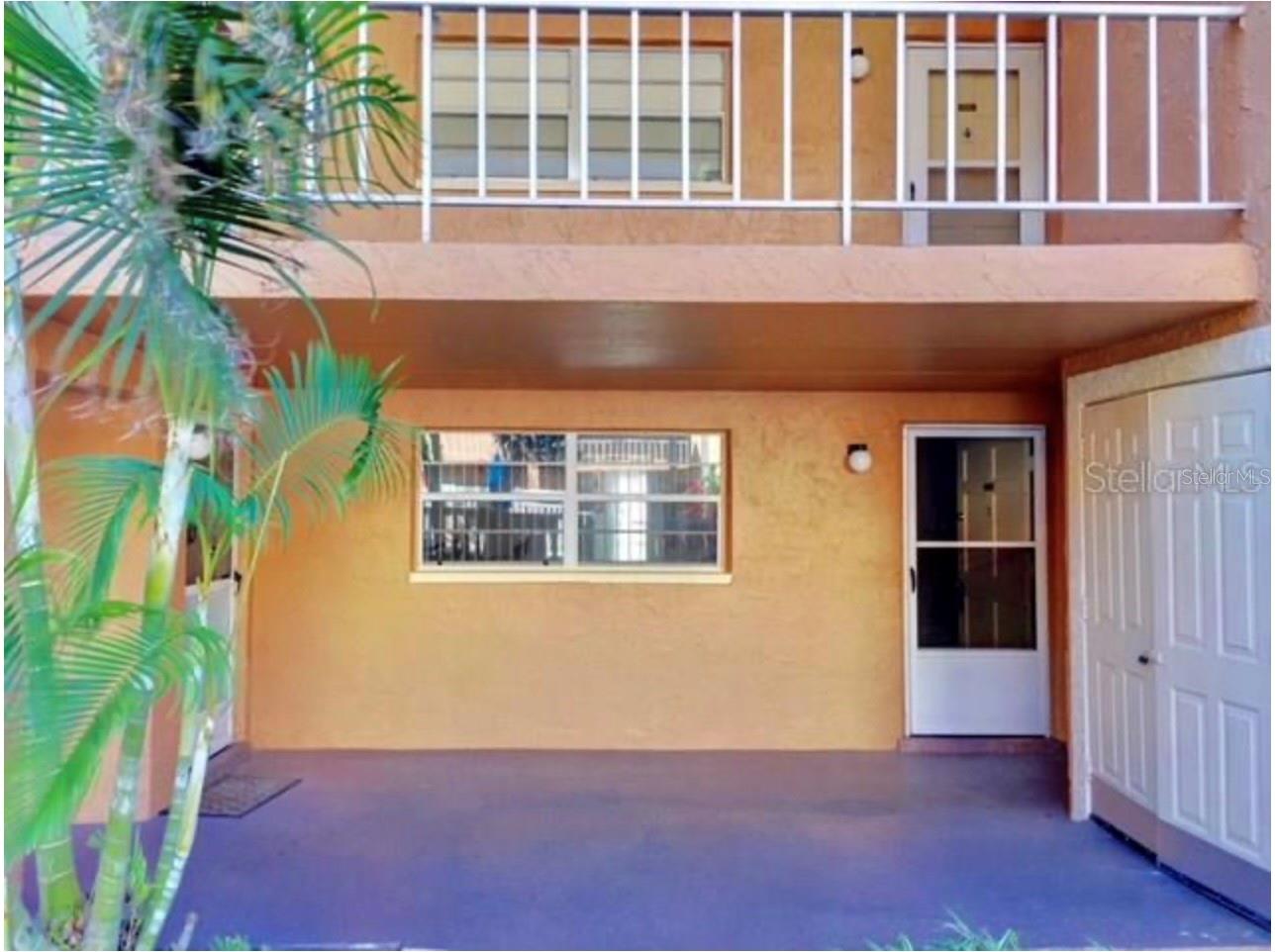 Front of the first floor, end unit