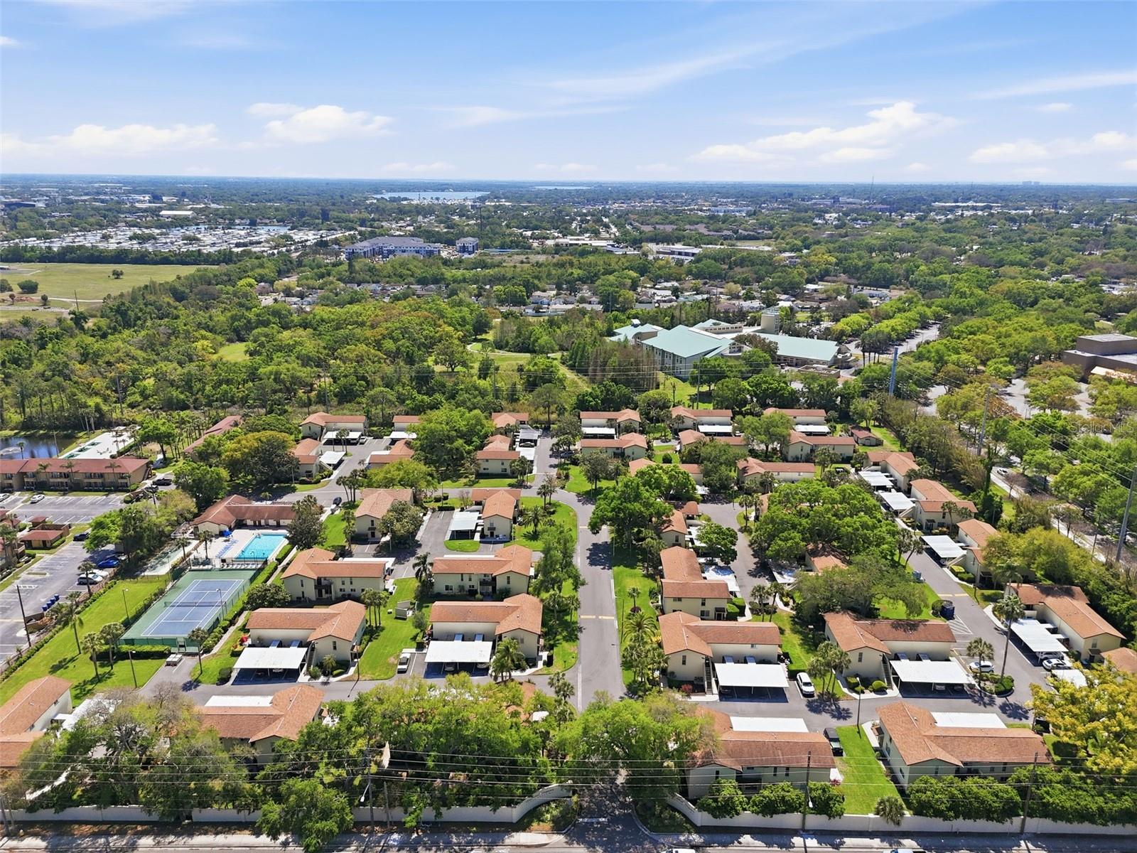 501 E BAY DR #202, LARGO, FL, 33770