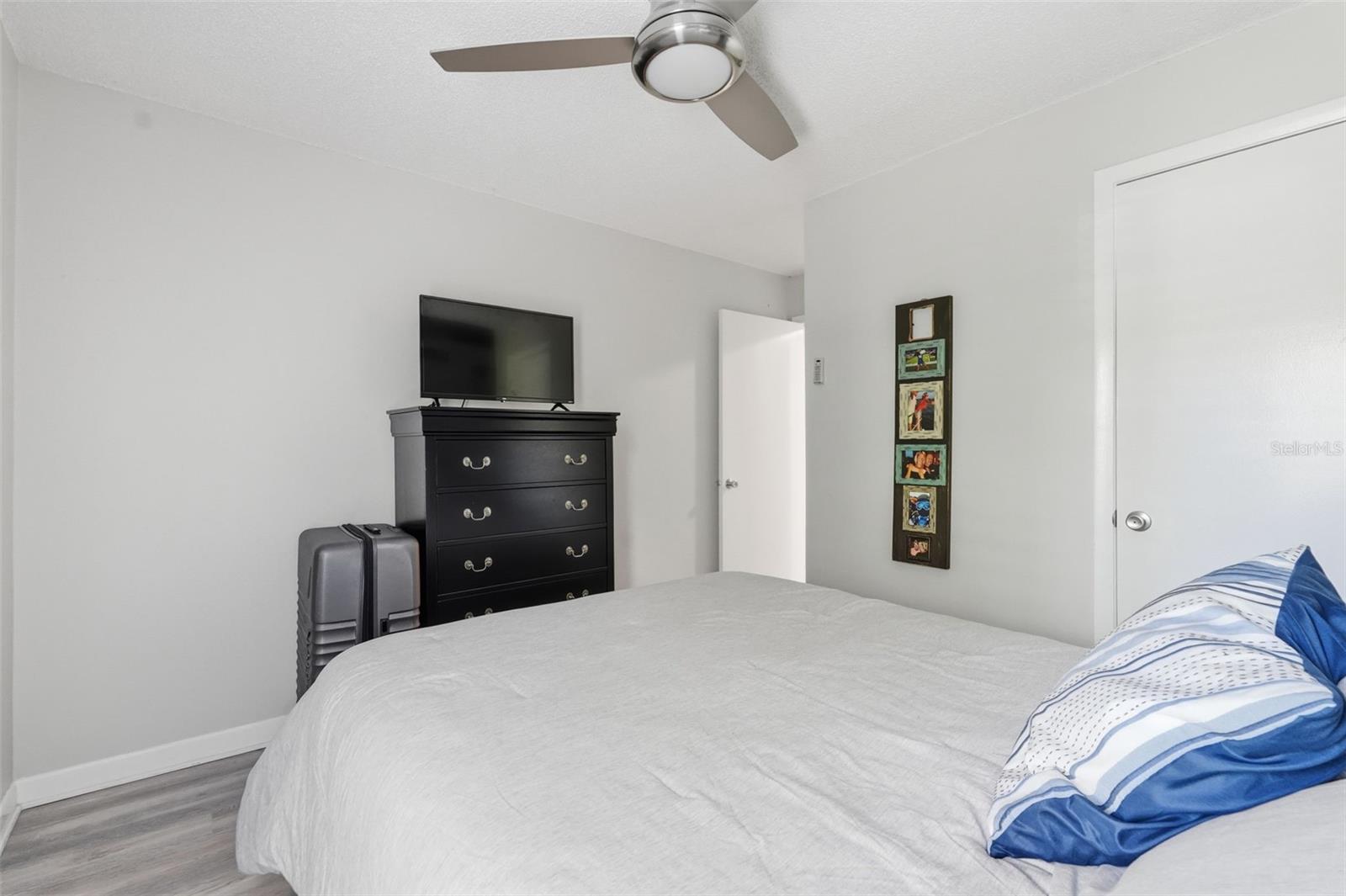 501 E BAY DR #202, LARGO, FL, 33770