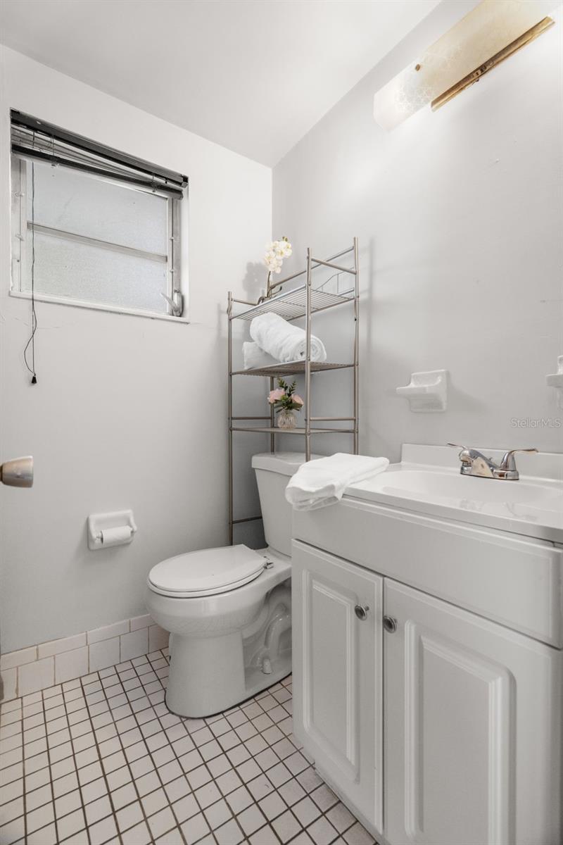 2027 E VALENCIA WAY E, CLEARWATER, FL, 33764