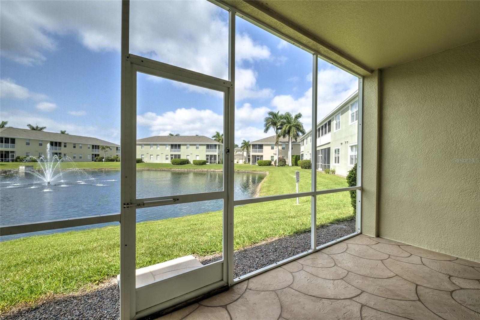 8385 KARPEAL DR #907, SARASOTA, FL, 34238