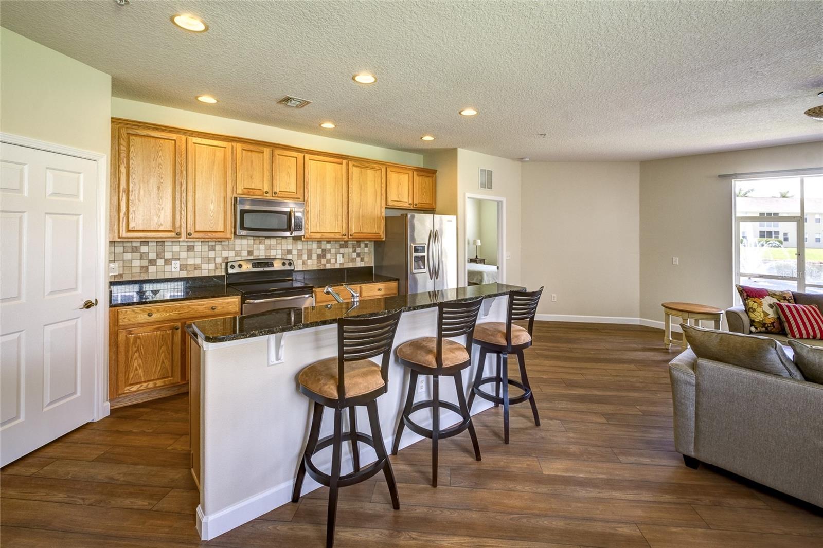 8385 KARPEAL DR #907, SARASOTA, FL, 34238