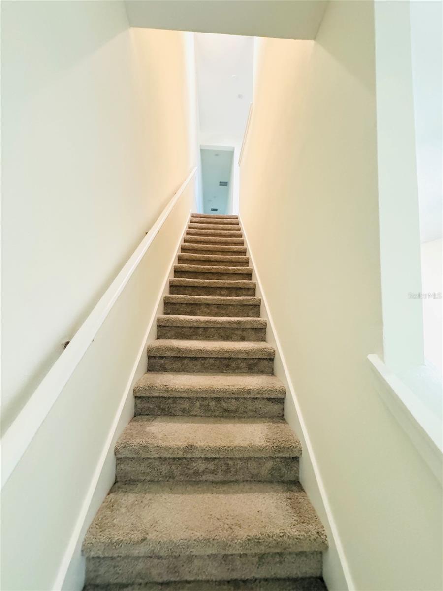 9884 RED EAGLE DR, ORLANDO, FL, 32825