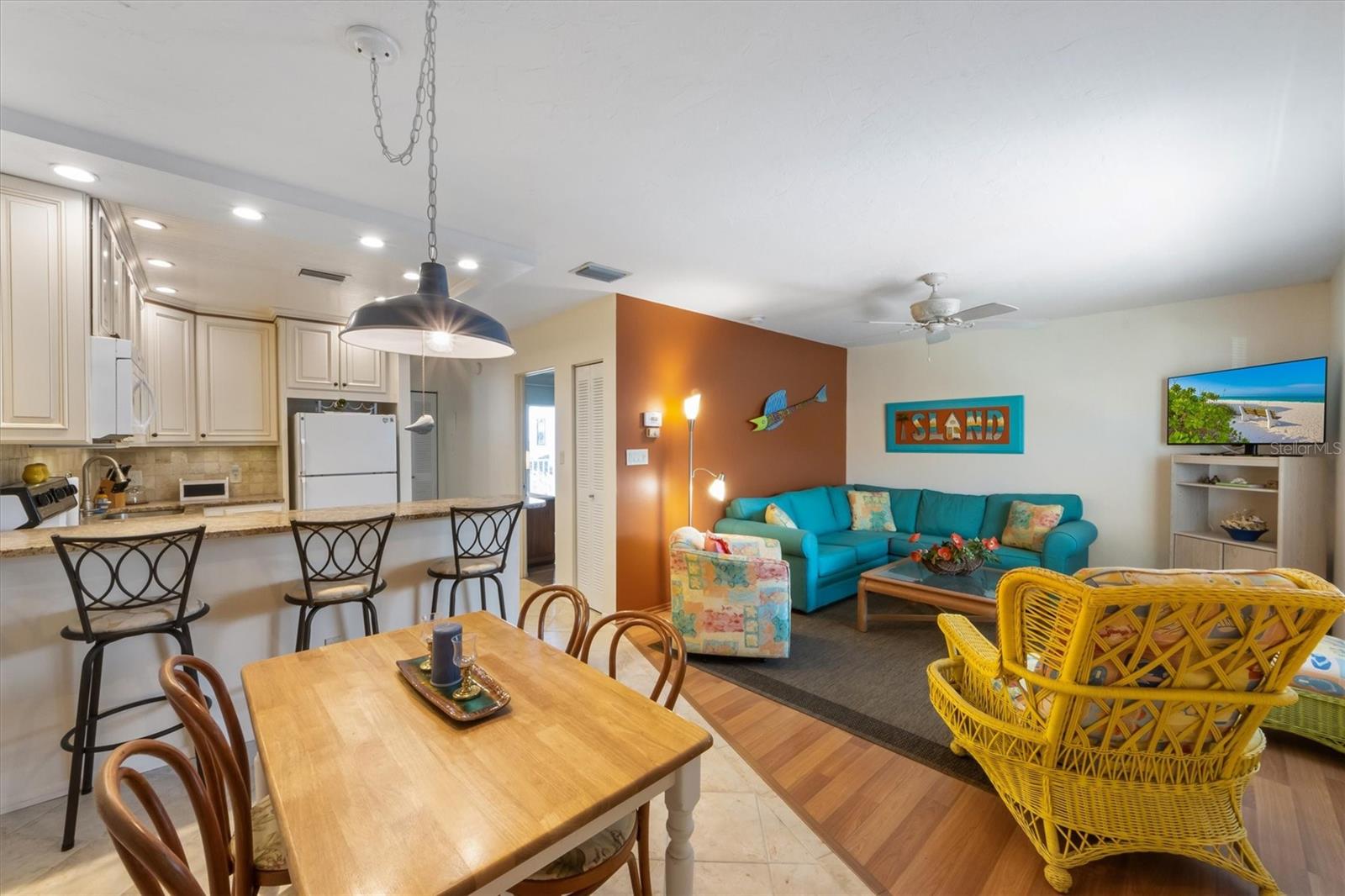 117 7TH ST N #35, BRADENTON BEACH, FL, 34217