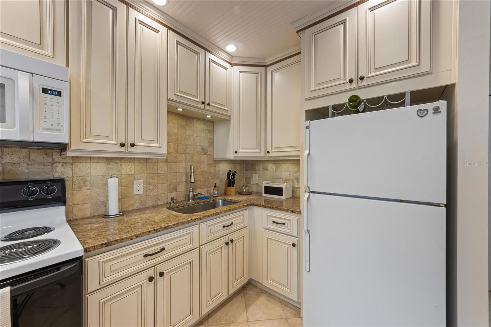 117 7TH ST N #35, BRADENTON BEACH, FL, 34217