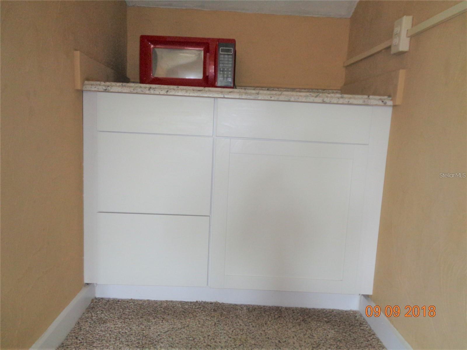 1411 E NEW YORK AVE, DELAND, FL, 32724