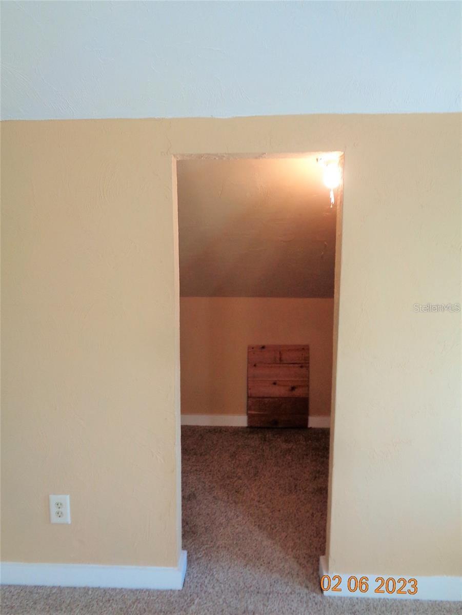 1411 E NEW YORK AVE, DELAND, FL, 32724