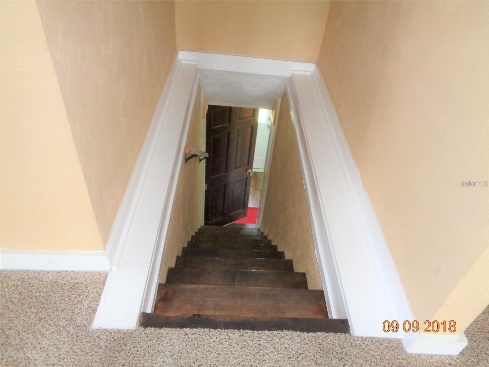 1411 E NEW YORK AVE, DELAND, FL, 32724