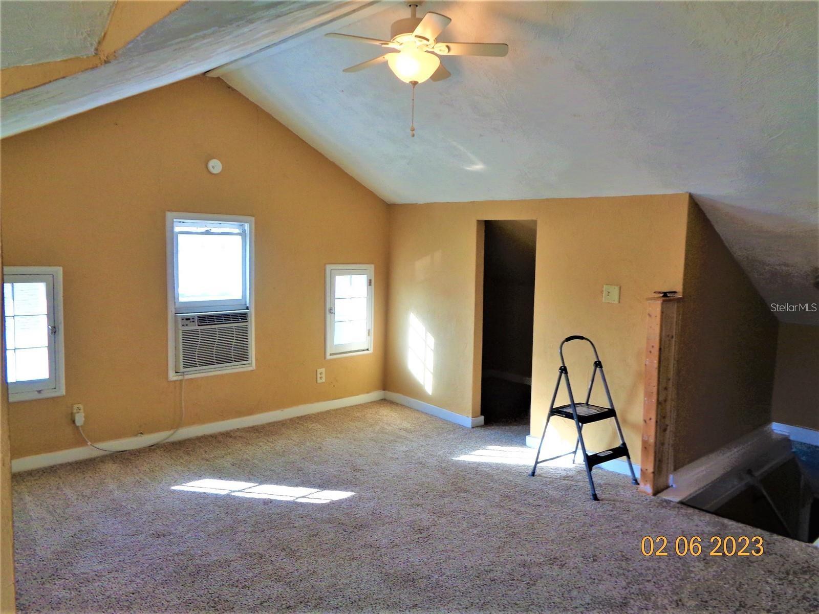 1411 E NEW YORK AVE, DELAND, FL, 32724