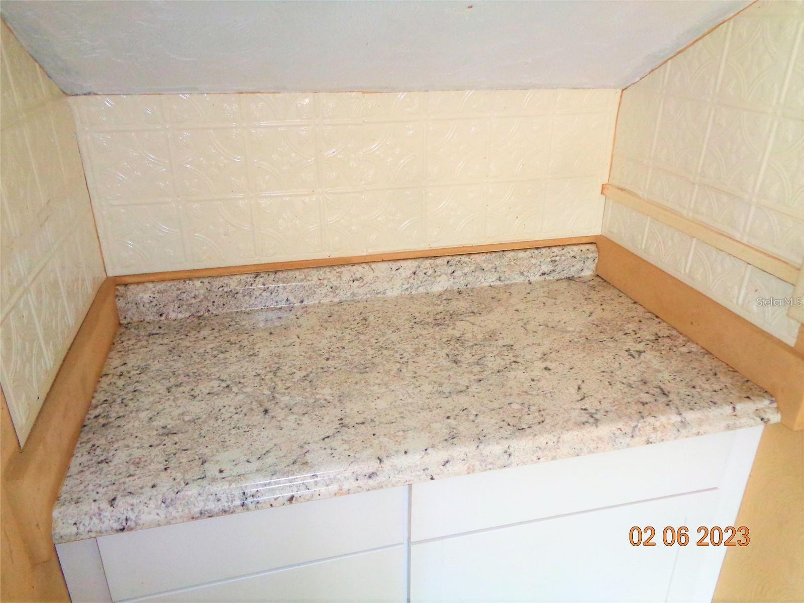 1411 E NEW YORK AVE, DELAND, FL, 32724