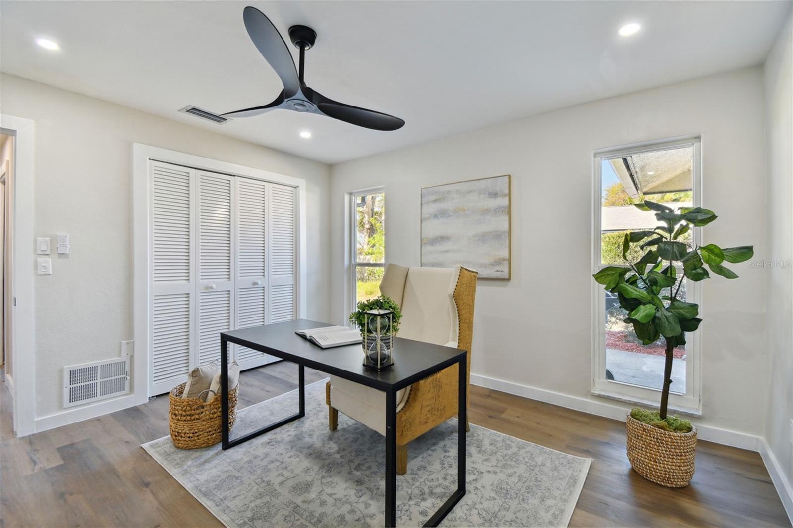 570 CASLER AVE, CLEARWATER, FL, 33755