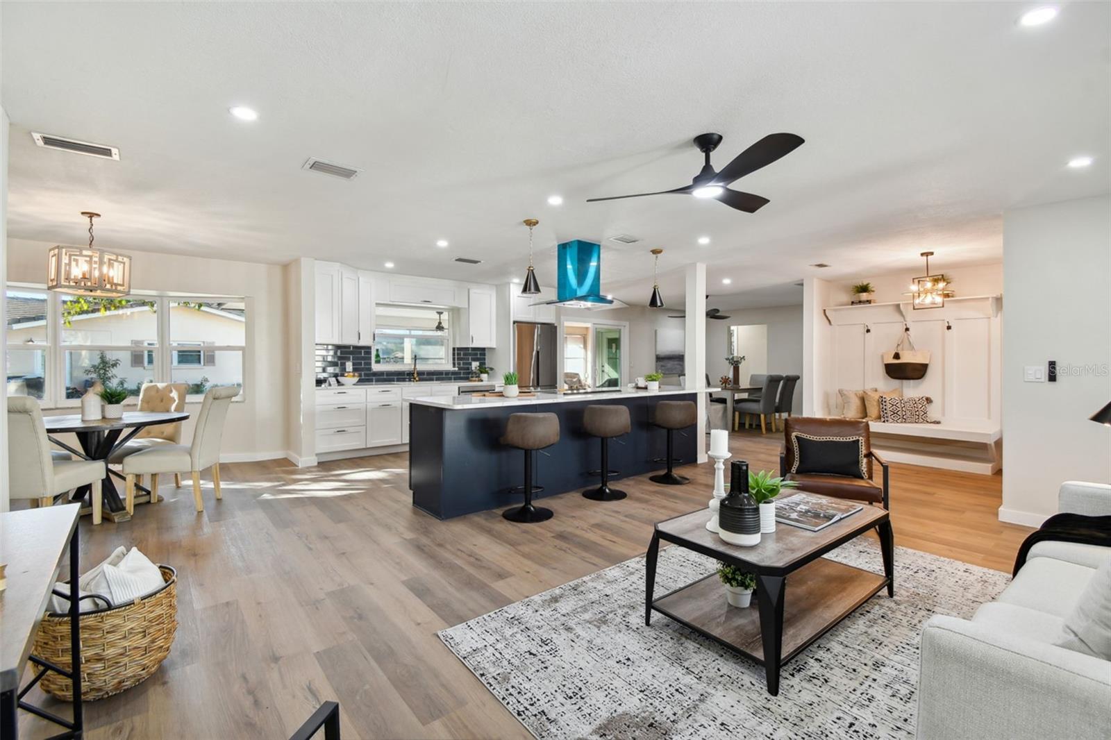 570 CASLER AVE, CLEARWATER, FL, 33755