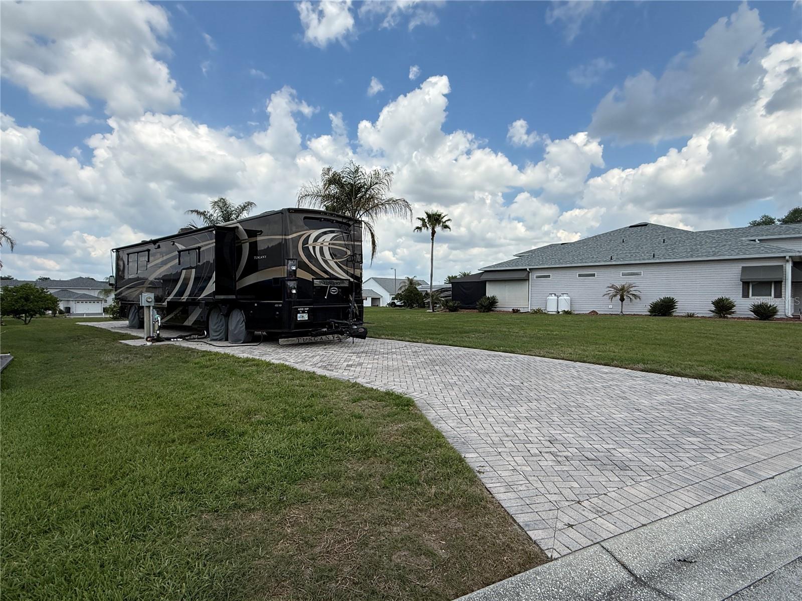 1030 RALLY DR, POLK CITY, FL, 33868