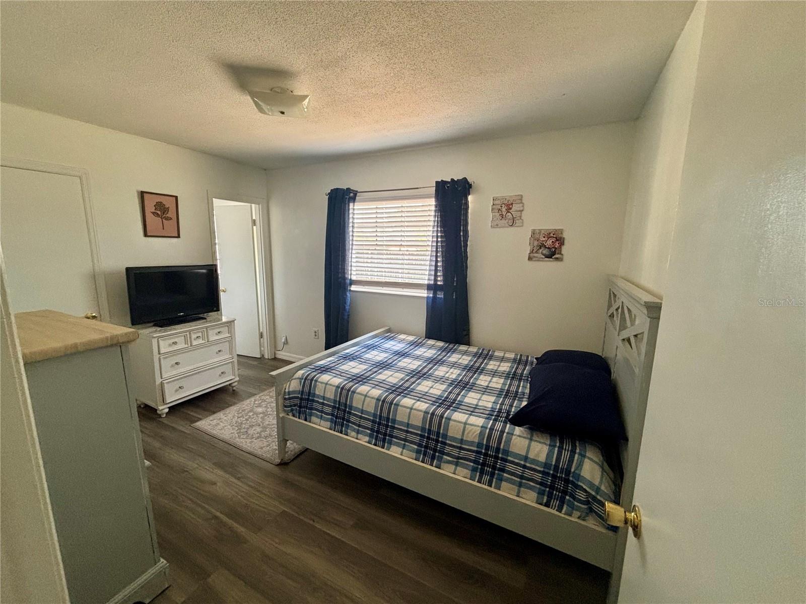 628 W SEMINOLE AVE, EUSTIS, FL, 32726