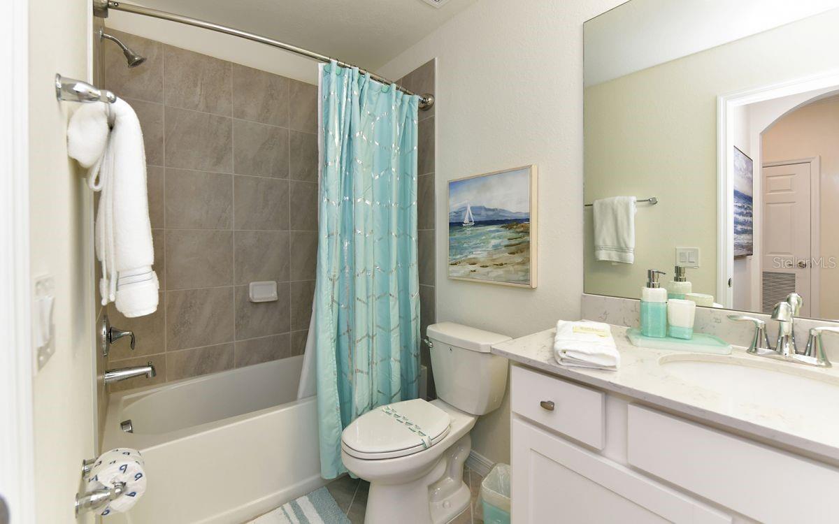 17724 GAWTHROP DR #103, BRADENTON, FL, 34211
