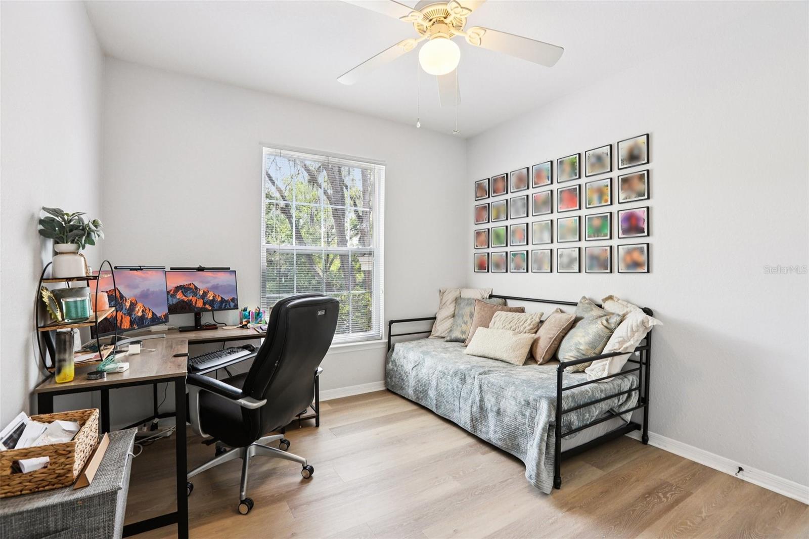 10125 COURTNEY PALMS BLVD #201, TAMPA, FL, 33619
