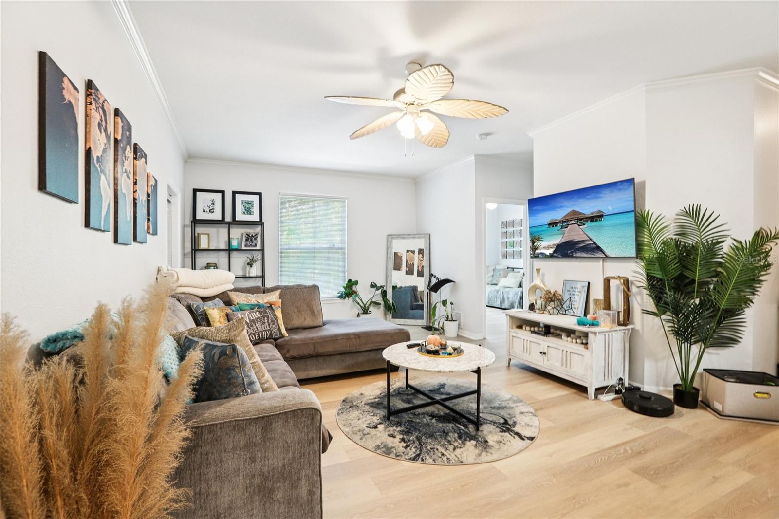 10125 COURTNEY PALMS BLVD #201, TAMPA, FL, 33619