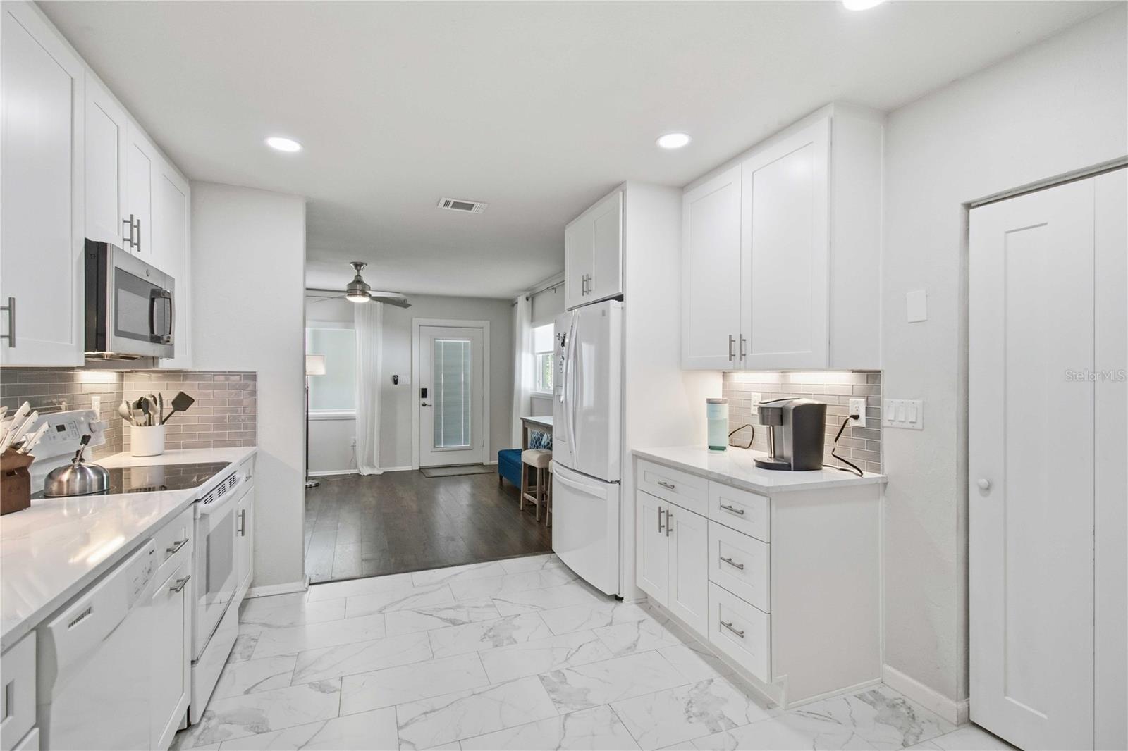 2545 BROWNING ST, SARASOTA, FL, 34237