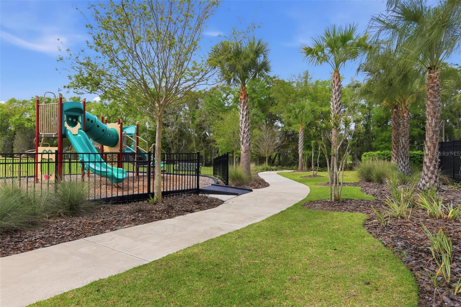 2113 CANOPY TERRACE BLVD, DELAND, FL, 32724
