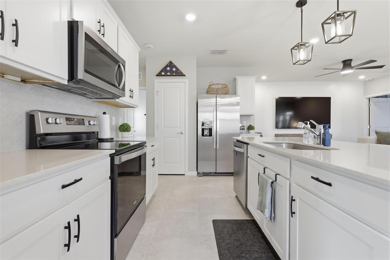 2113 CANOPY TERRACE BLVD, DELAND, FL, 32724