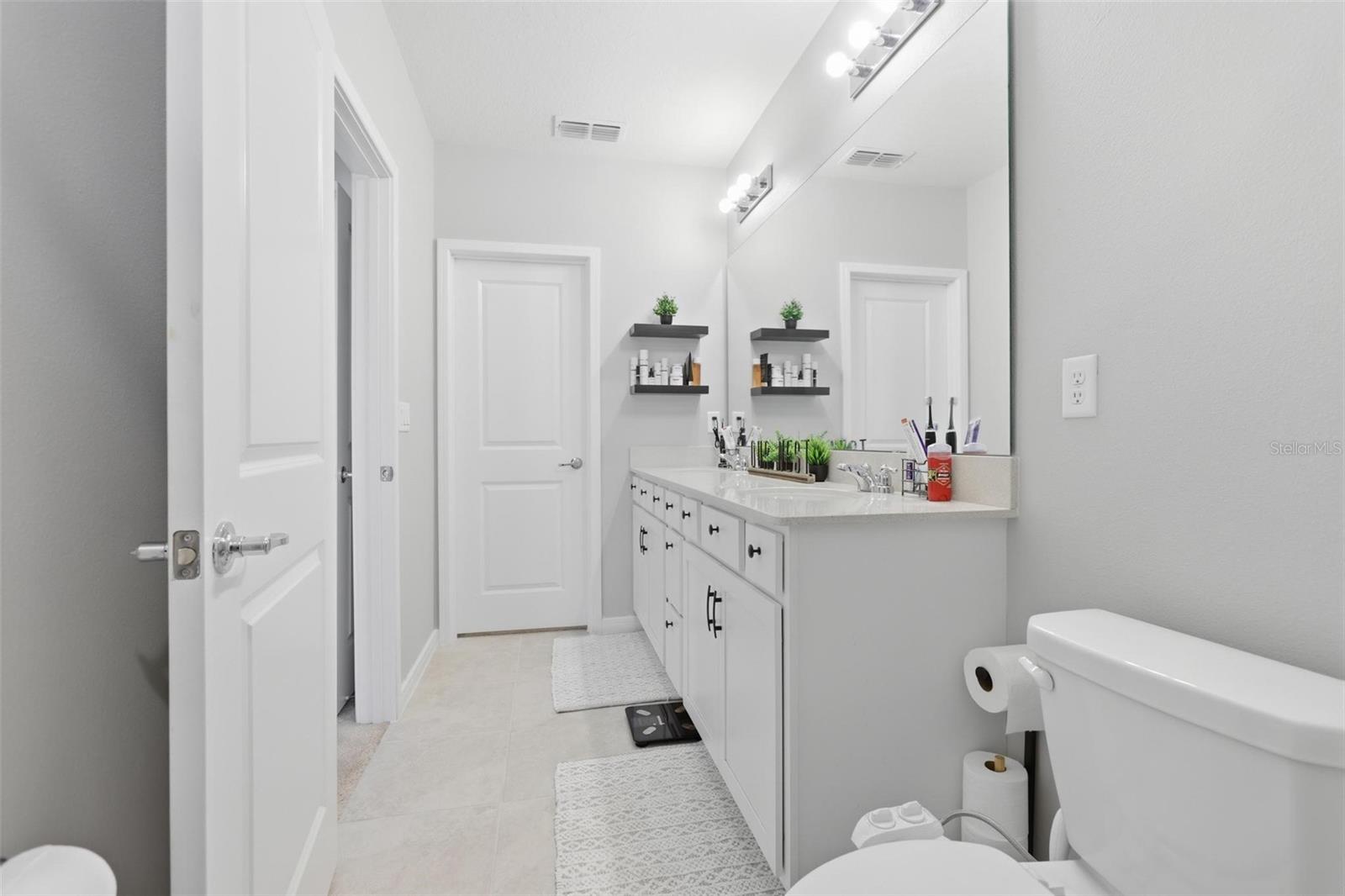 2113 CANOPY TERRACE BLVD, DELAND, FL, 32724