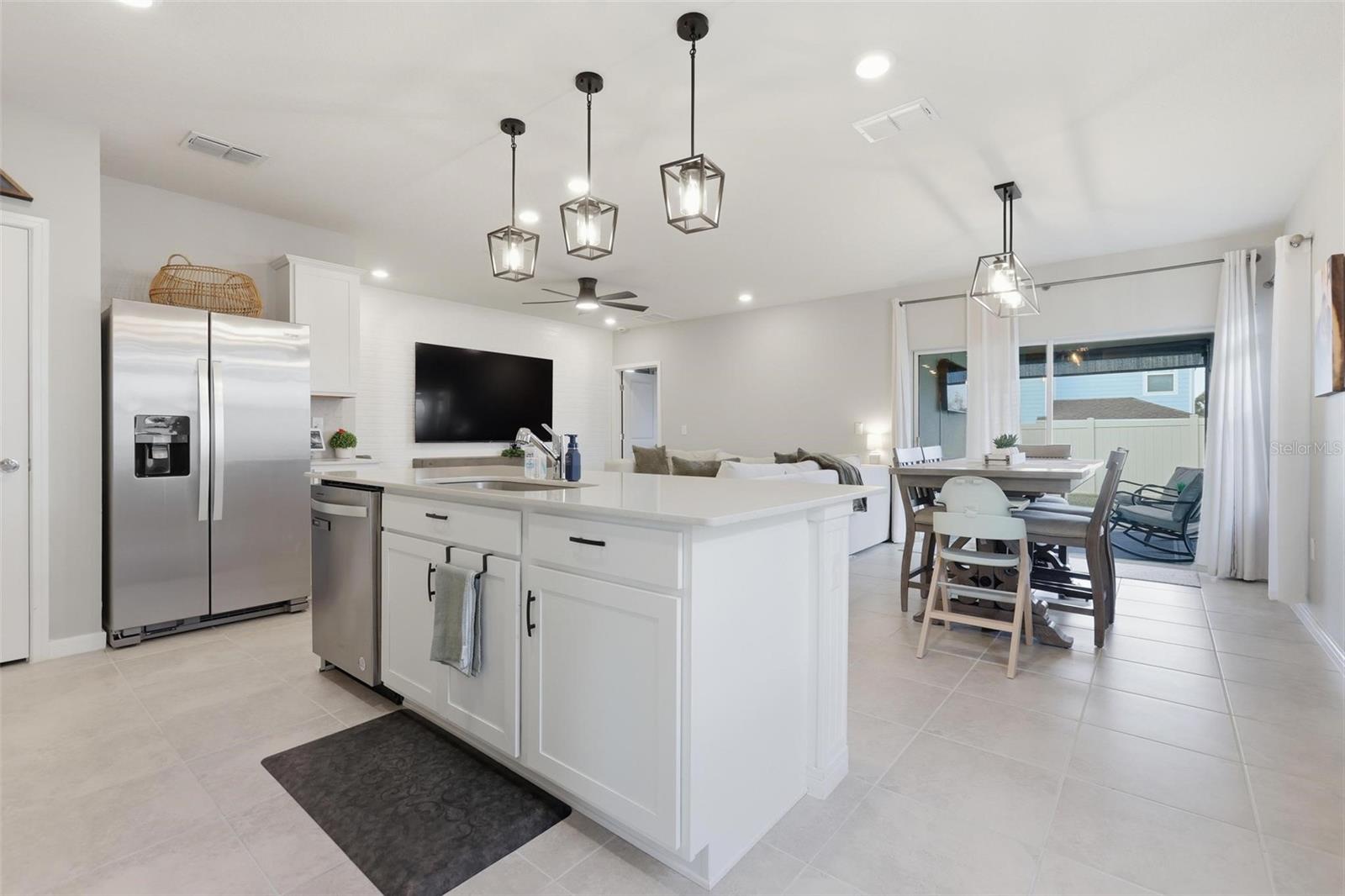 2113 CANOPY TERRACE BLVD, DELAND, FL, 32724