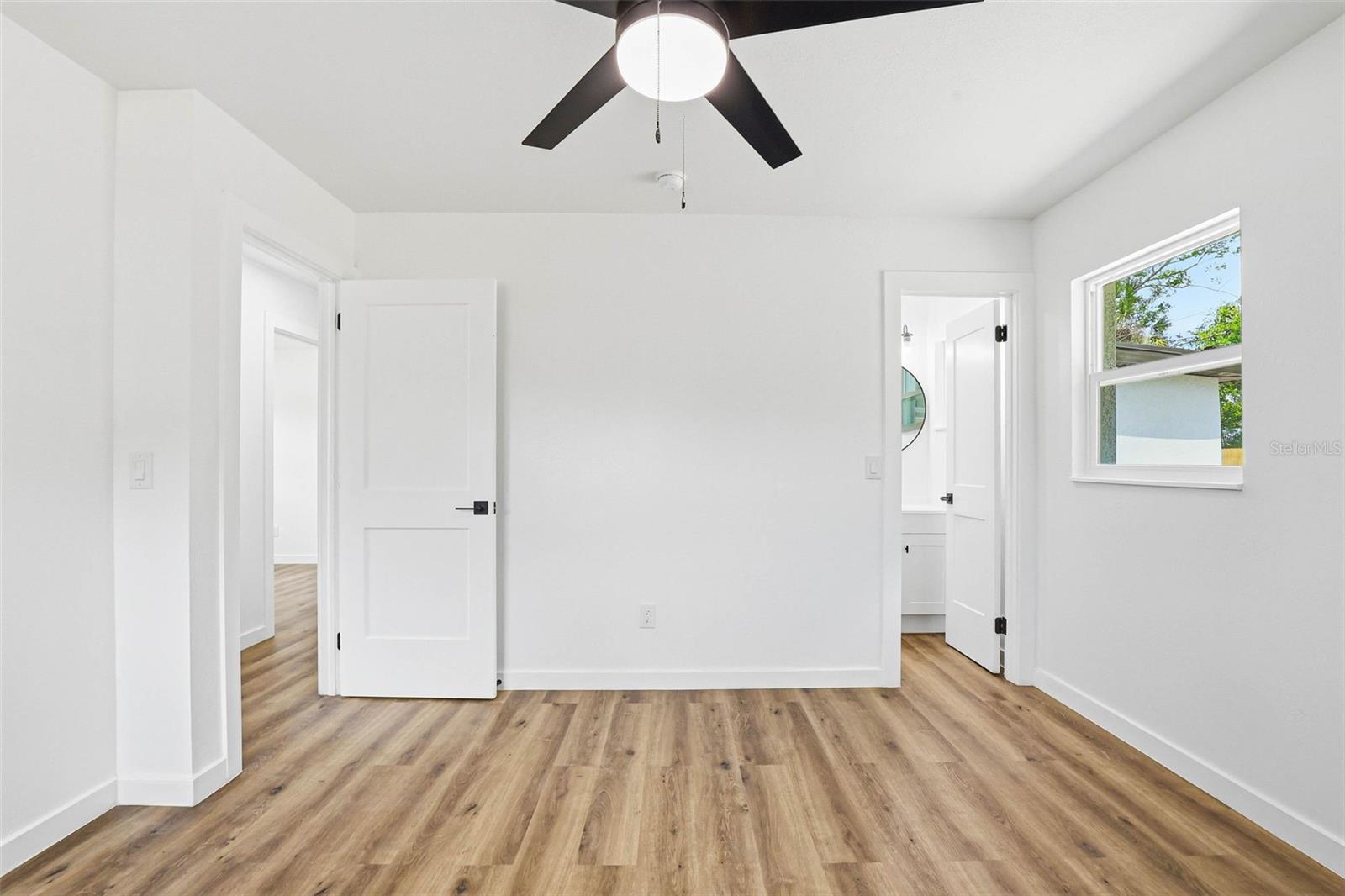 1212 JULIAN LANE DR, TAMPA, FL, 33619