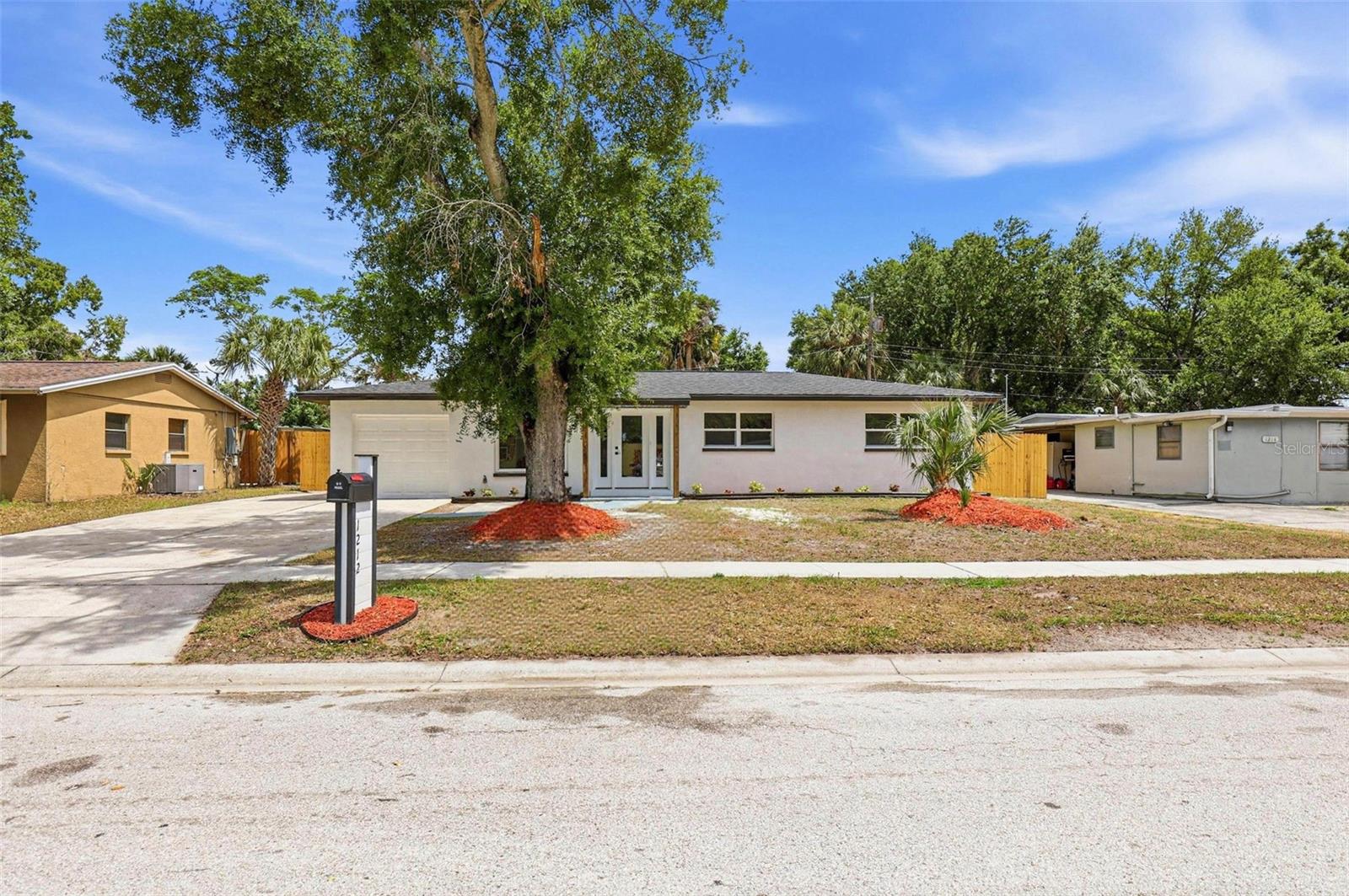 1212 JULIAN LANE DR, TAMPA, FL, 33619