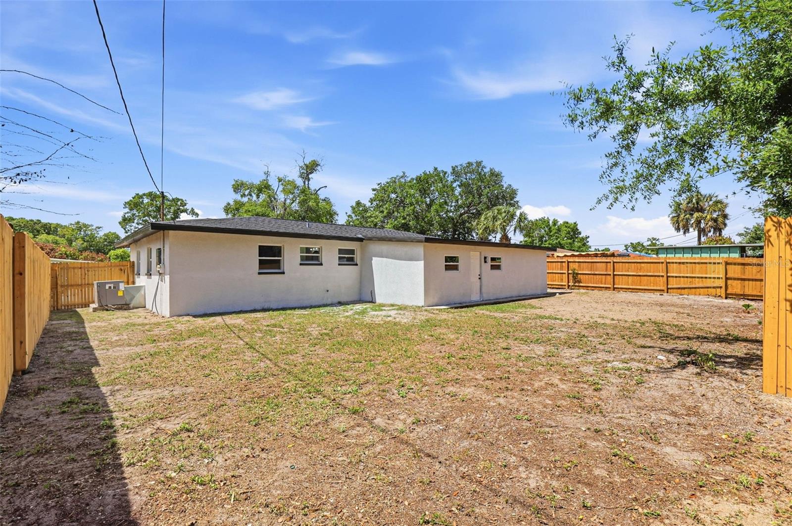 1212 JULIAN LANE DR, TAMPA, FL, 33619