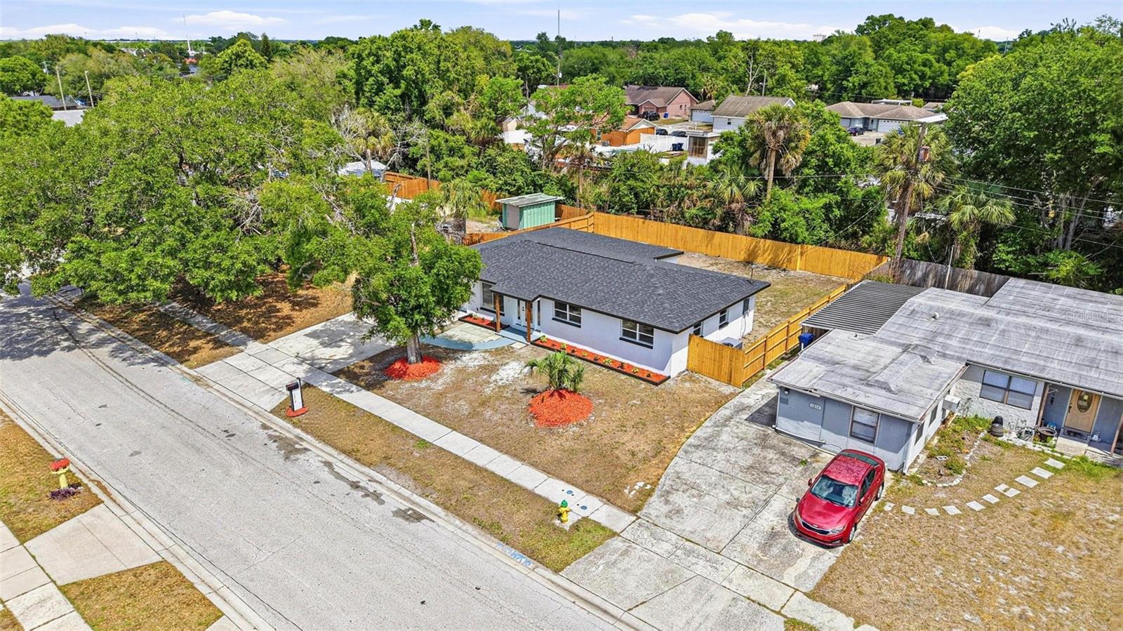 1212 JULIAN LANE DR, TAMPA, FL, 33619