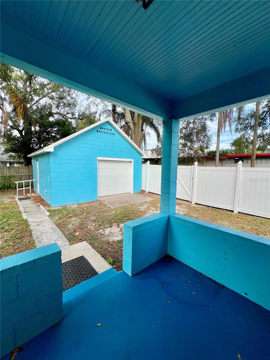 107 W MINNEHAHA ST, TAMPA, FL, 33604