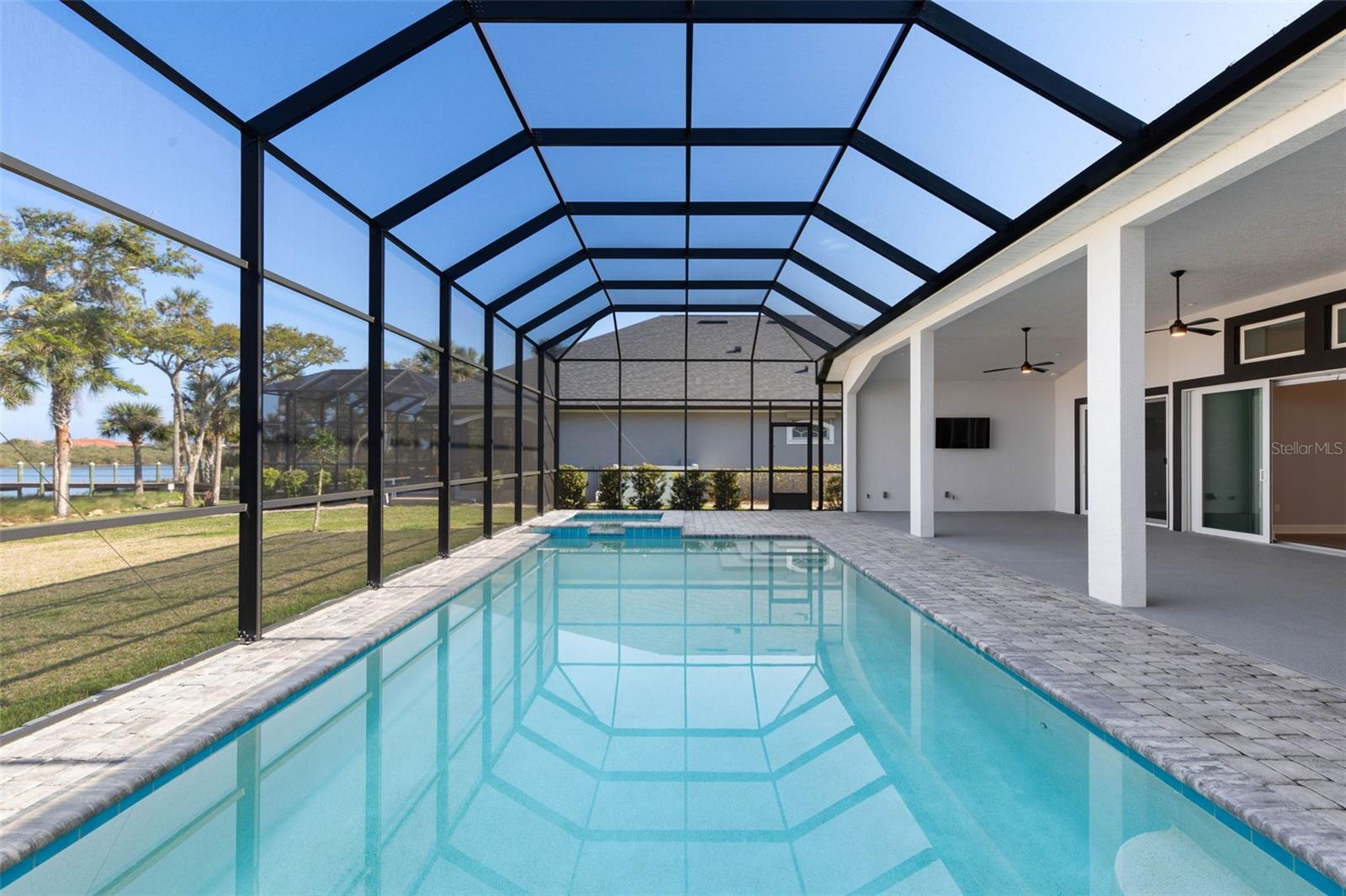 51 S RIVERWALK DR, PALM COAST, FL, 32137