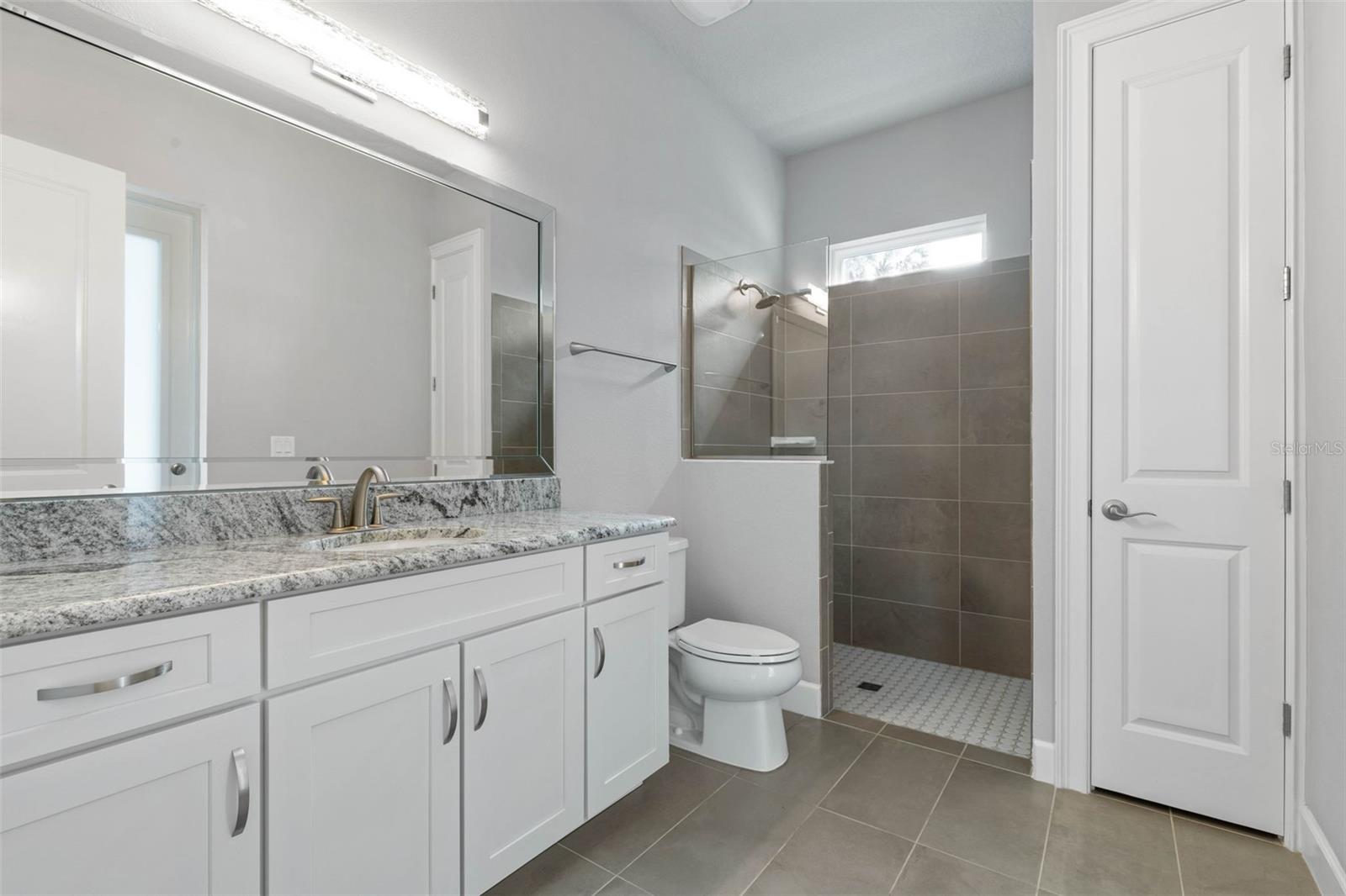 51 S RIVERWALK DR, PALM COAST, FL, 32137