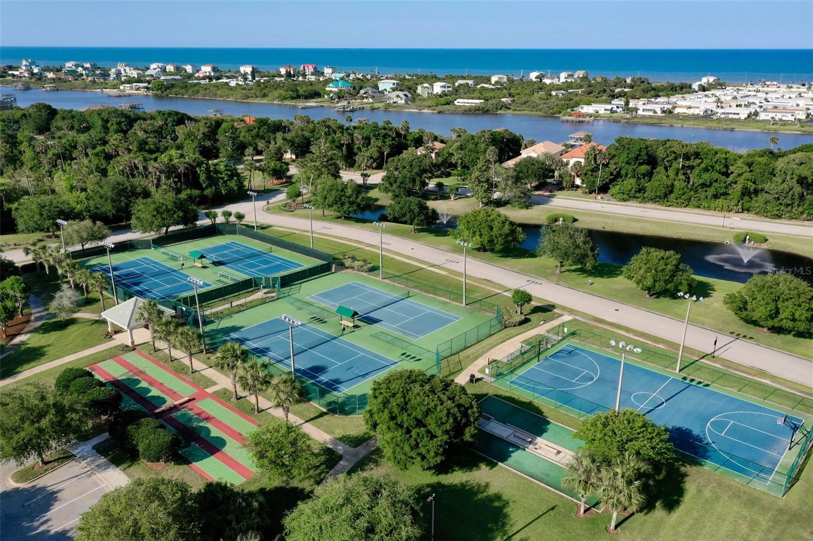 51 S RIVERWALK DR, PALM COAST, FL, 32137