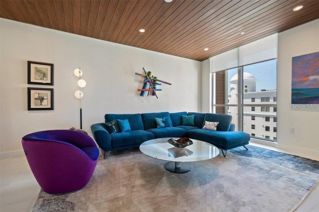 111 GOLDEN GATE PT #802PH, SARASOTA, FL, 34236