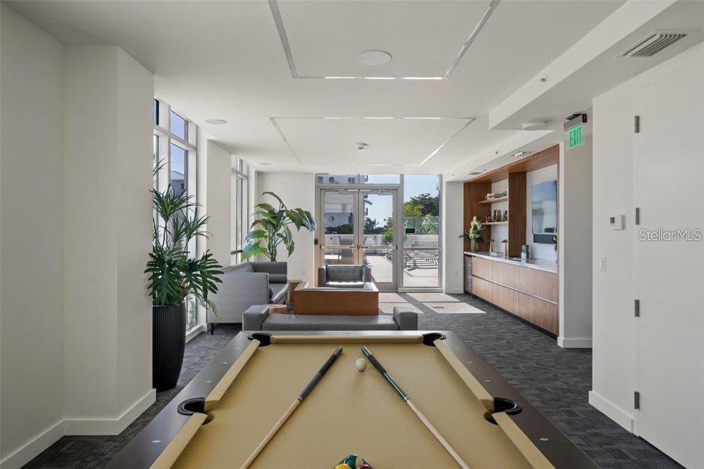 111 GOLDEN GATE PT #802PH, SARASOTA, FL, 34236