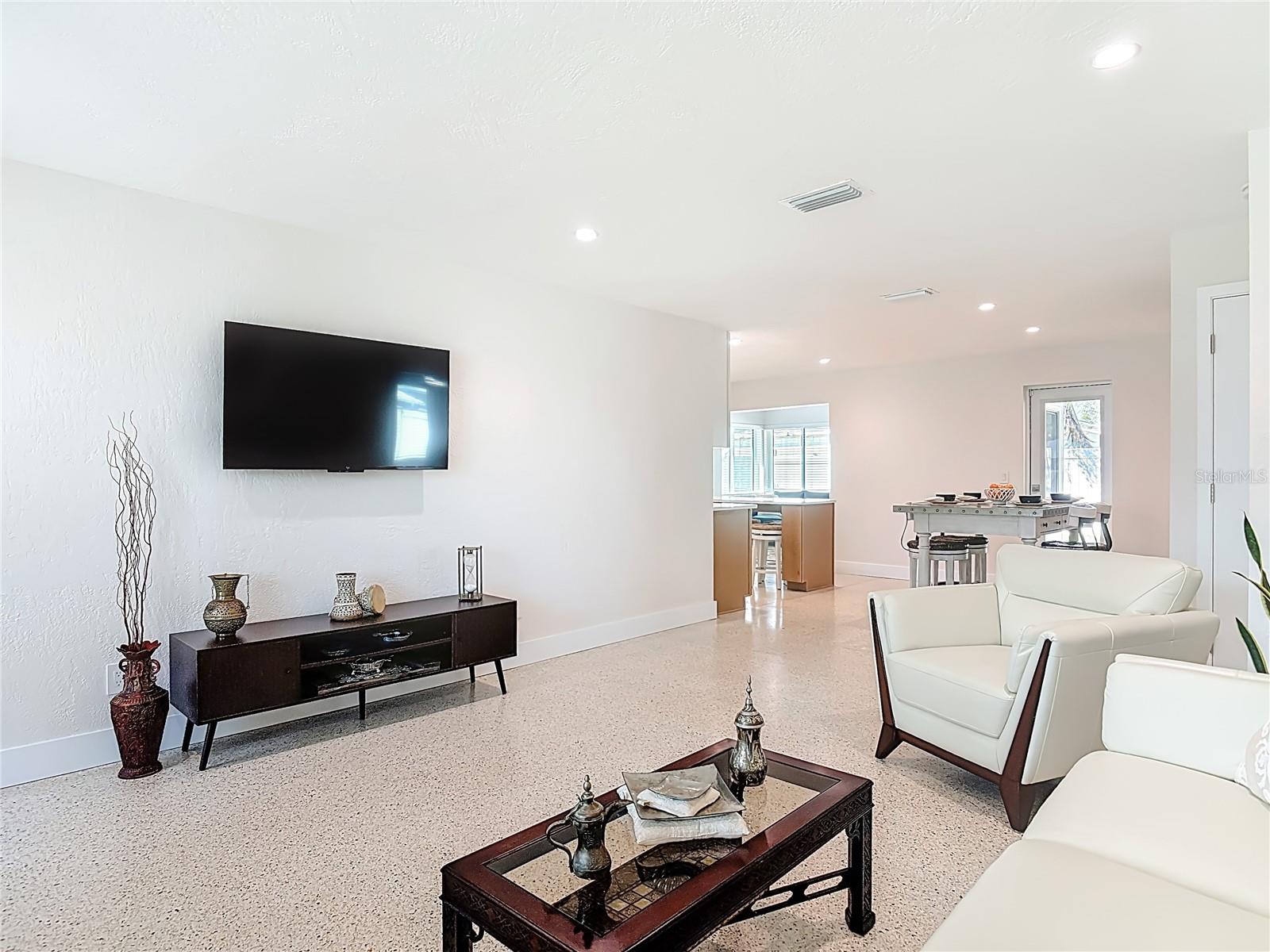 214 CONDICT DR, NEW SMYRNA BEACH, FL, 32169