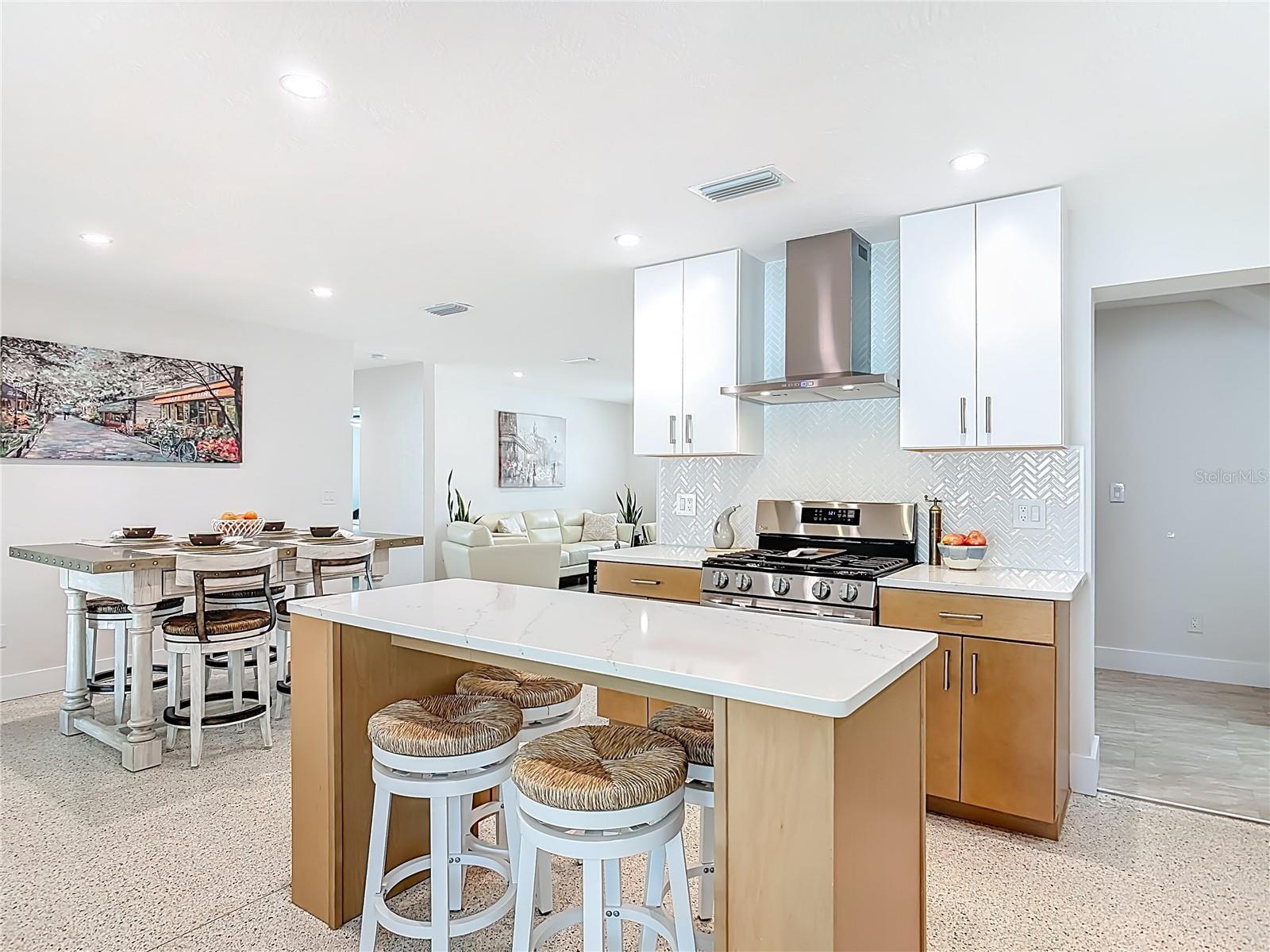 214 CONDICT DR, NEW SMYRNA BEACH, FL, 32169