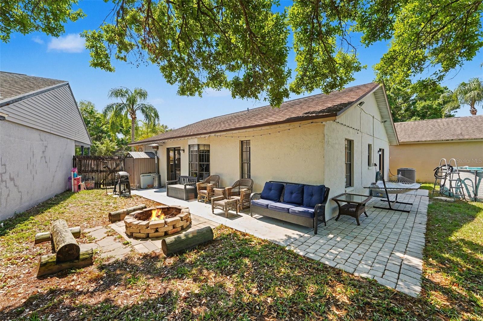 516 SHERIDAN DR, PALM HARBOR, FL, 34684